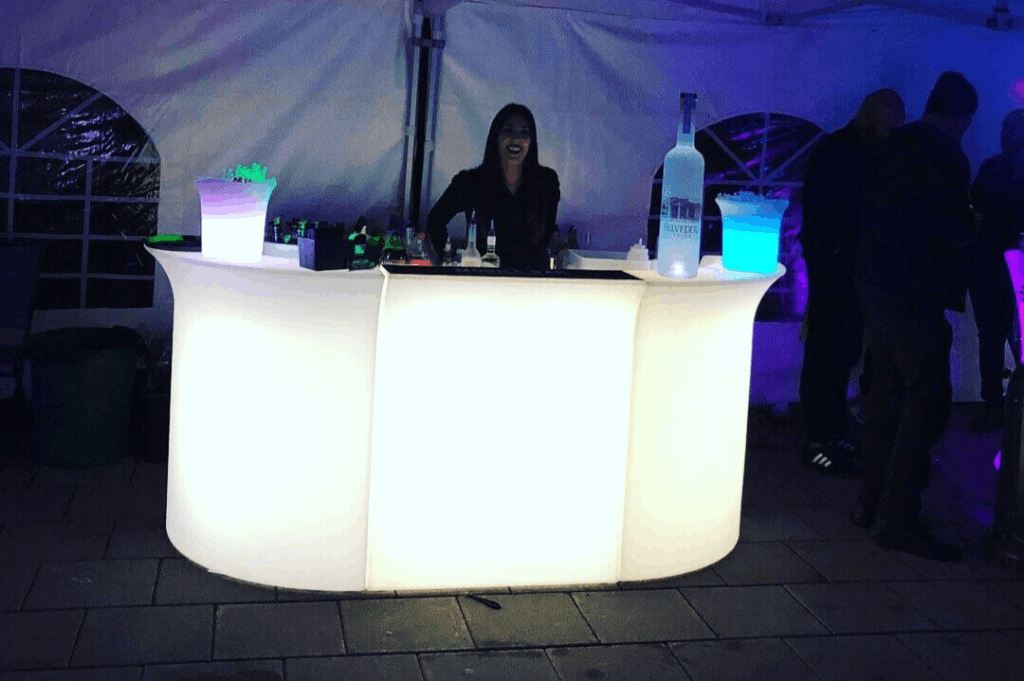 One of The Mobile Bar Co.'s mobile bar serving in an event.
